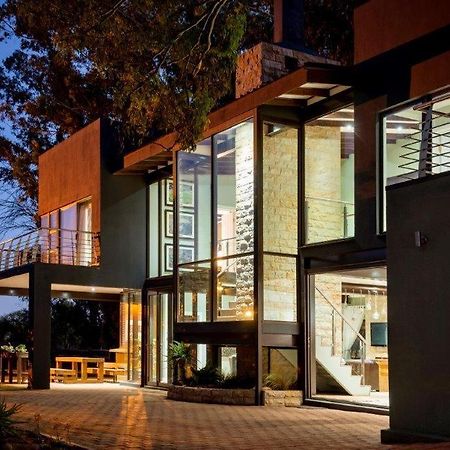 Middelwater Farm Hotel Bloemfontein Extérieur photo