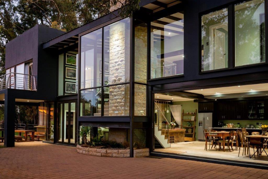 Middelwater Farm Hotel Bloemfontein Extérieur photo